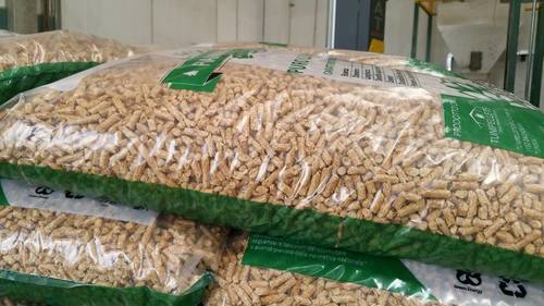 Premium ENplus A1 Pine Wood Pellets – High Energy Biomass Fuel Pellets - Image 5
